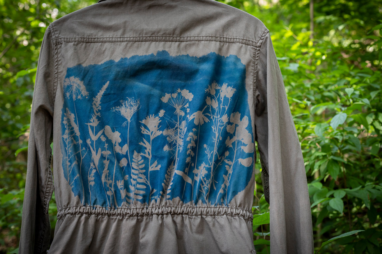 SWS Zip Up Light Jacket with Cinch Waist | L