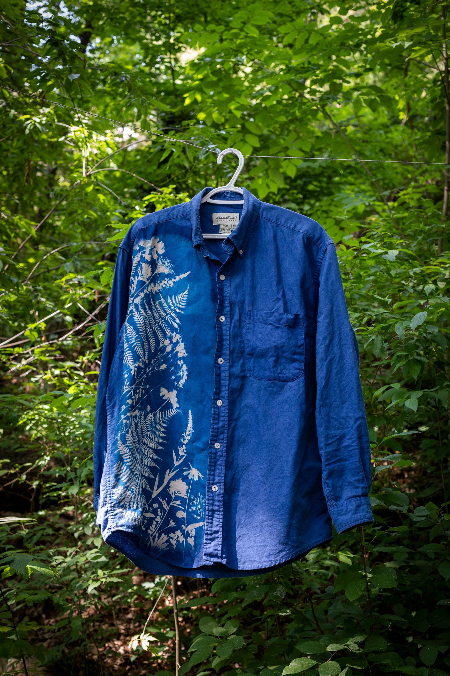 Eddie Bauer Button Up | M