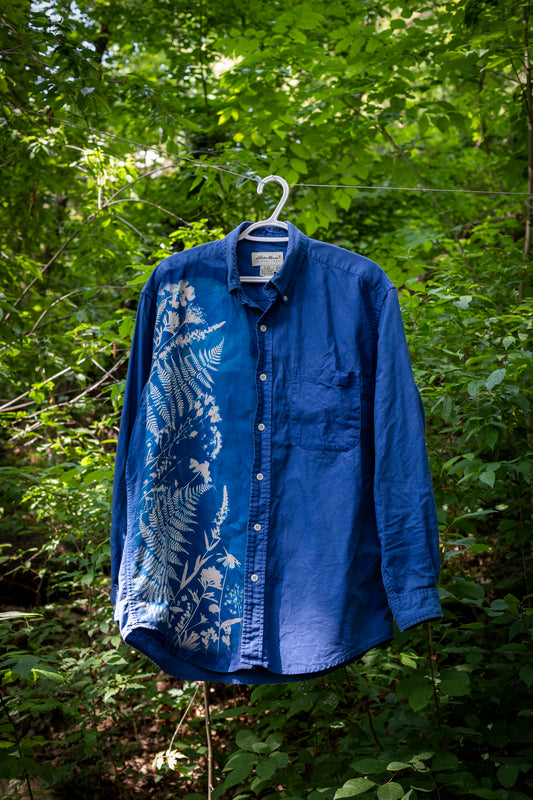 Eddie Bauer Button Up | M
