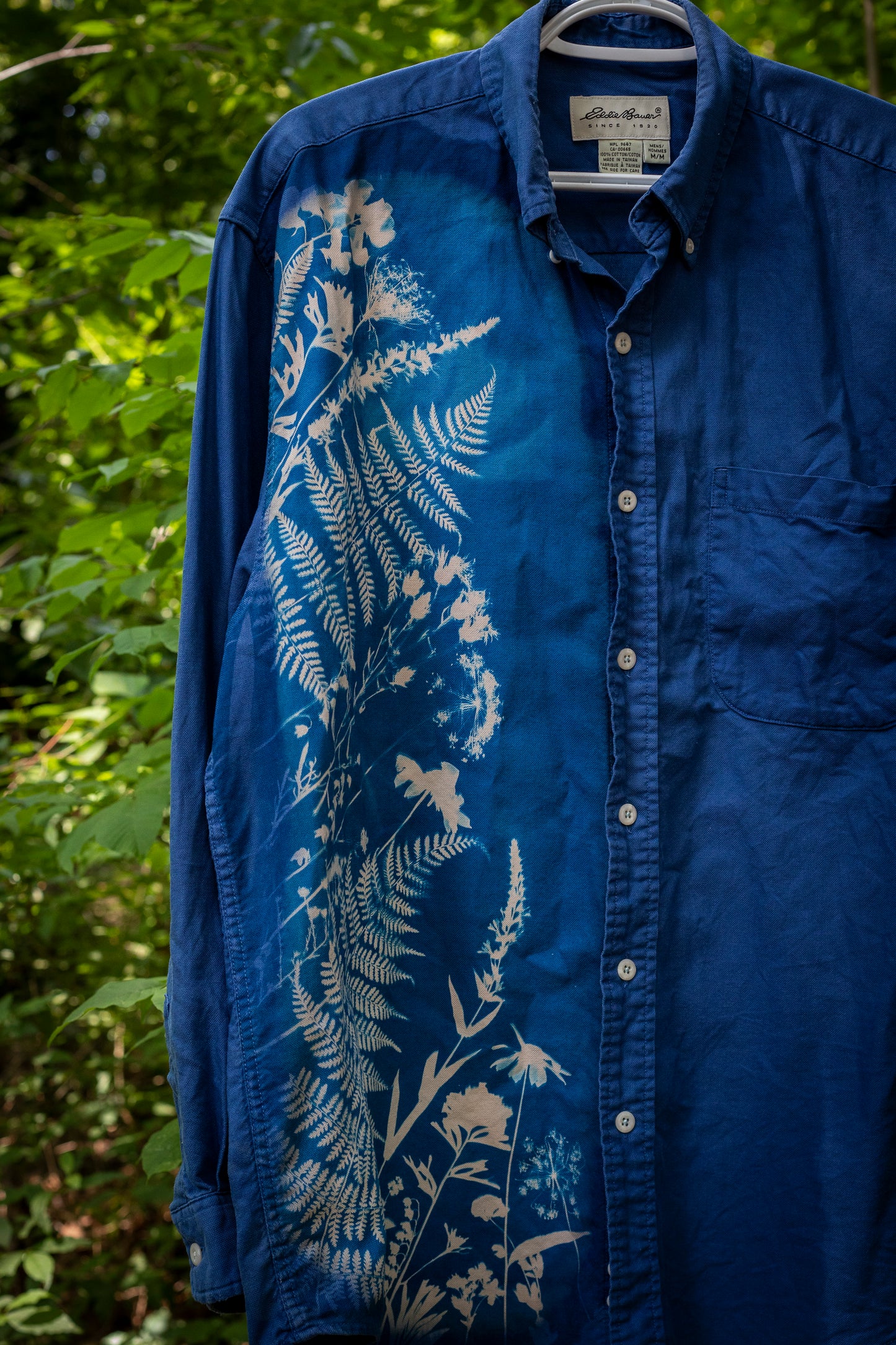 Eddie Bauer Button Up | M