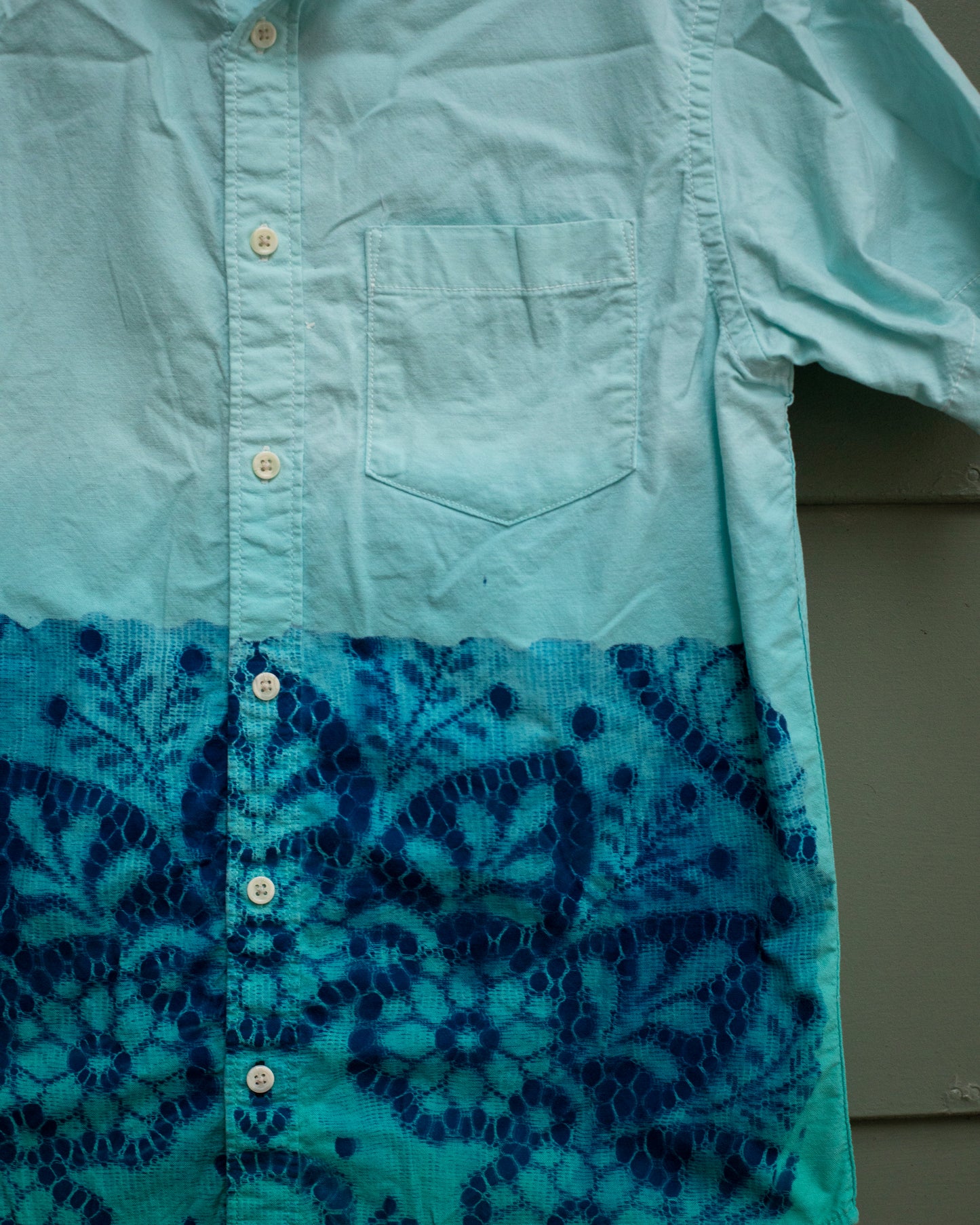 Old Navy Ombré Button Up | Men Small
