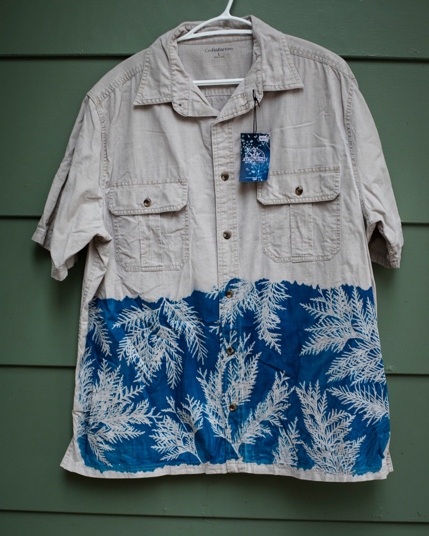 Croft & Barrow Button Up | Men’s Large